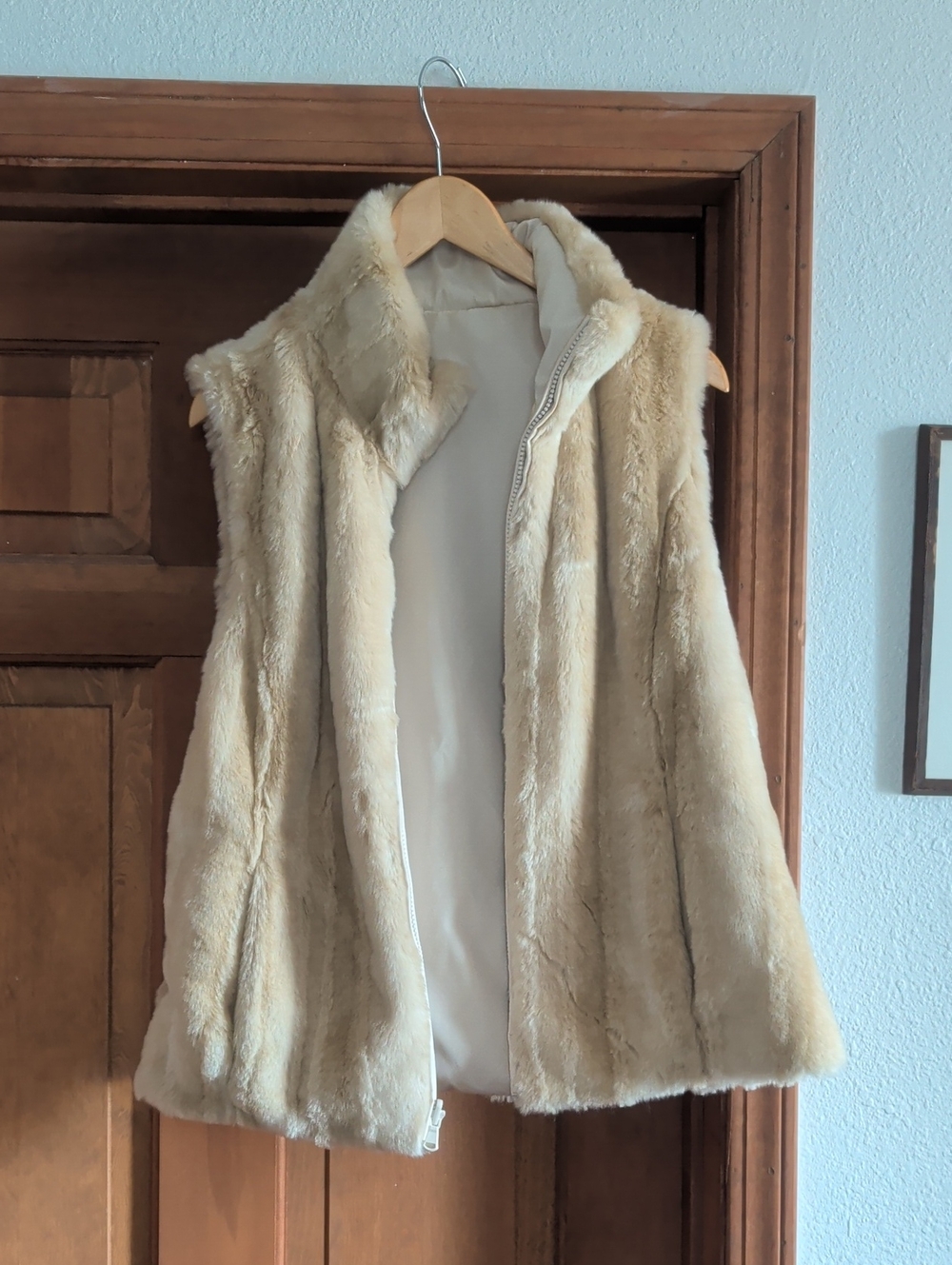 5 For 25 Item! 🦄Women's Cream Faux Fur Reversible Vest Jacket - Sleeveless Coat